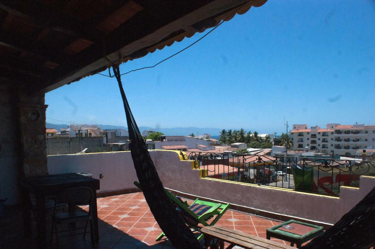 Hostal Enjoy Vallarta 19 Puerto Vallarta Buitenkant foto